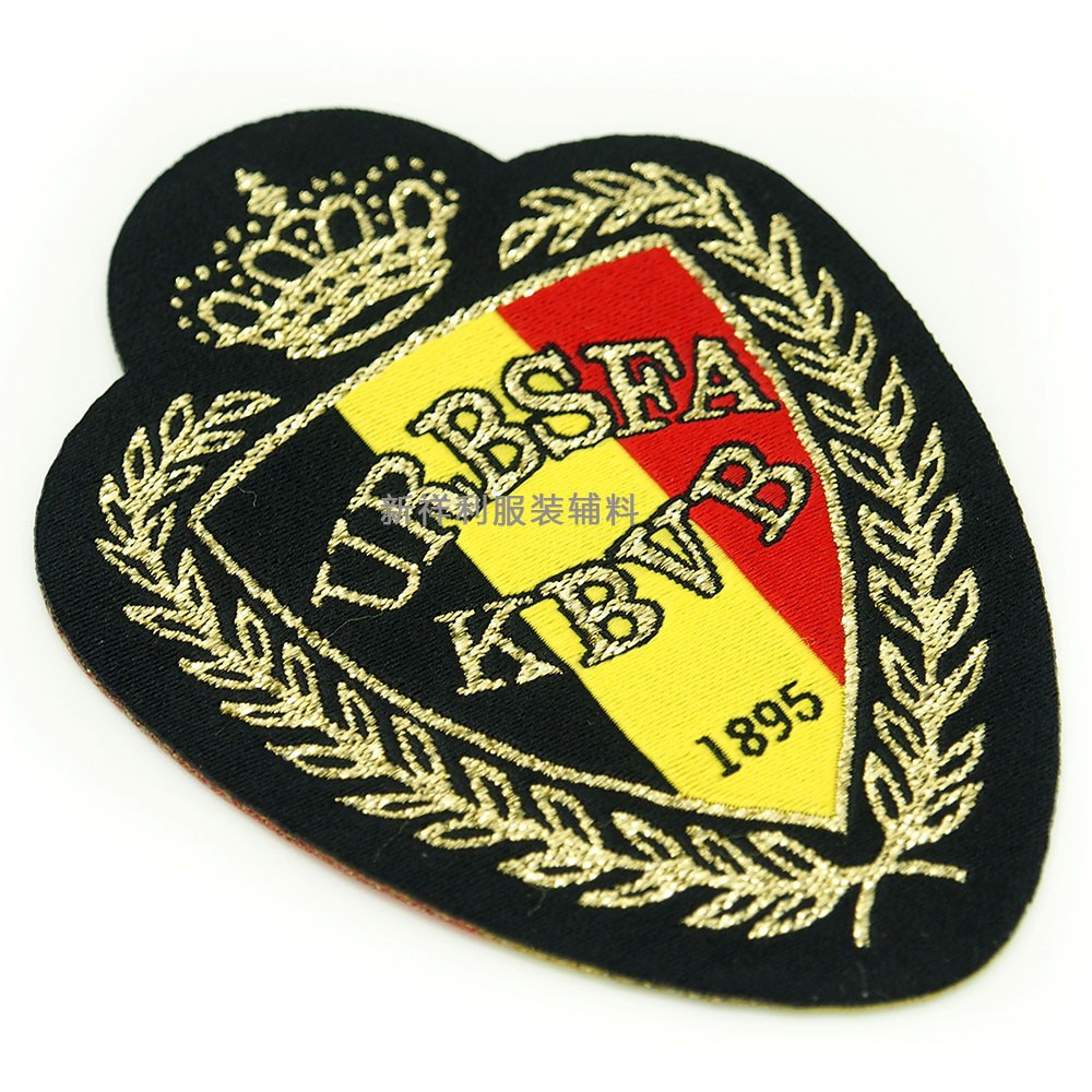 東莞廠家服裝織標新款金絲領標金線銀線織嘜服裝輔料批發可設計