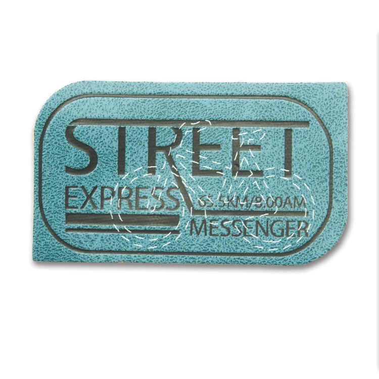 廠家批發新款PU人造革皮標 牛仔褲電壓數碼印刷皮牌 接受定制