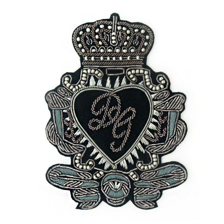 廠家批發(fā)定做真金屬絲印度繡英倫風肩章胸章服裝箱包輔料定制